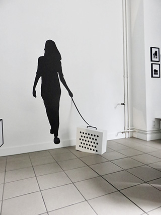 Travel Dog in Berlin, installation, Galerie Axel Obiger, Berlin